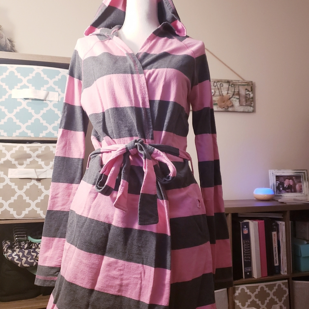 Victoria's Secret Pink Robe